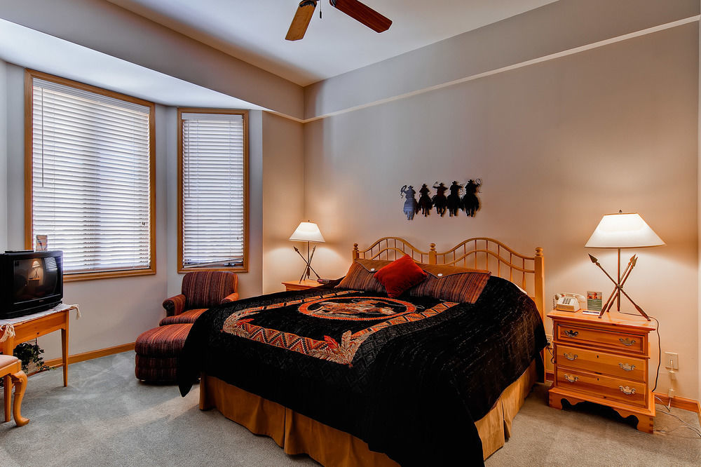 Meadows At Eagleridge Condos By Steamboat Resorts スティームボートスプリングス エクステリア 写真
